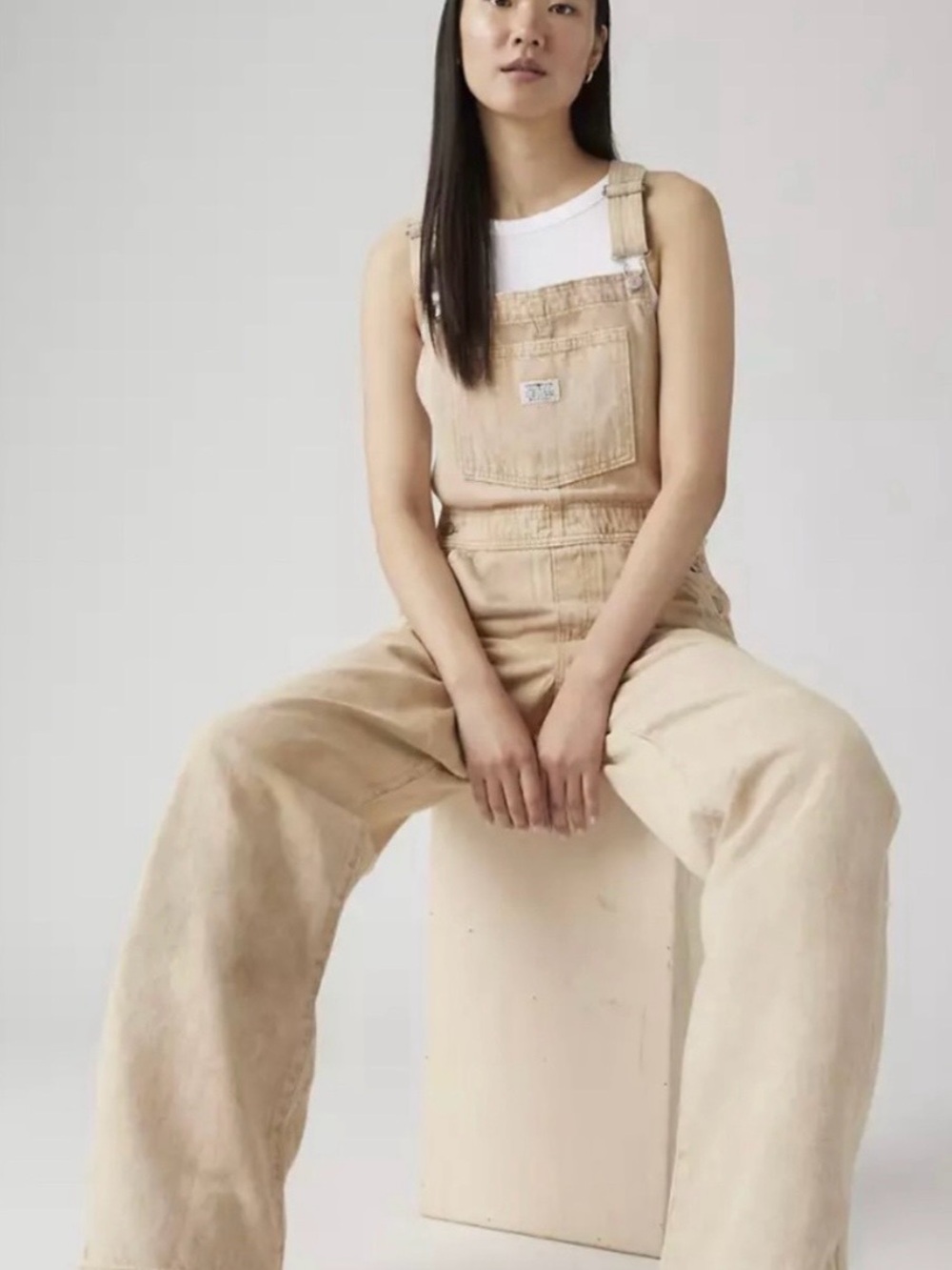 Levi’s Baggy Women’s Khaki Overalls Size Small